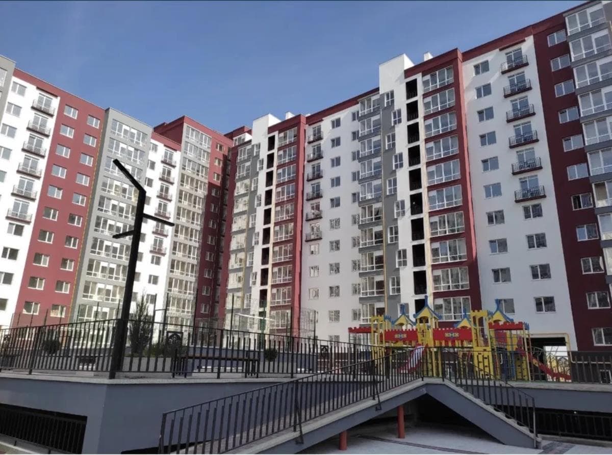 Продаж 2 кімнатну квартиру ЖК Княгини 33 секція 6 поверх