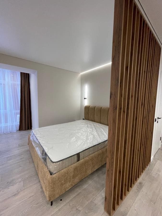 Продам 1 км квартиру з ремонтом, центр , 3 поверх.